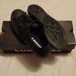 Converse black sneakers size 7.5M 9.5W